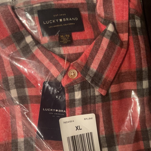 Restocked! lucky 🍀 brand flannel button down - Picture 3 of 3